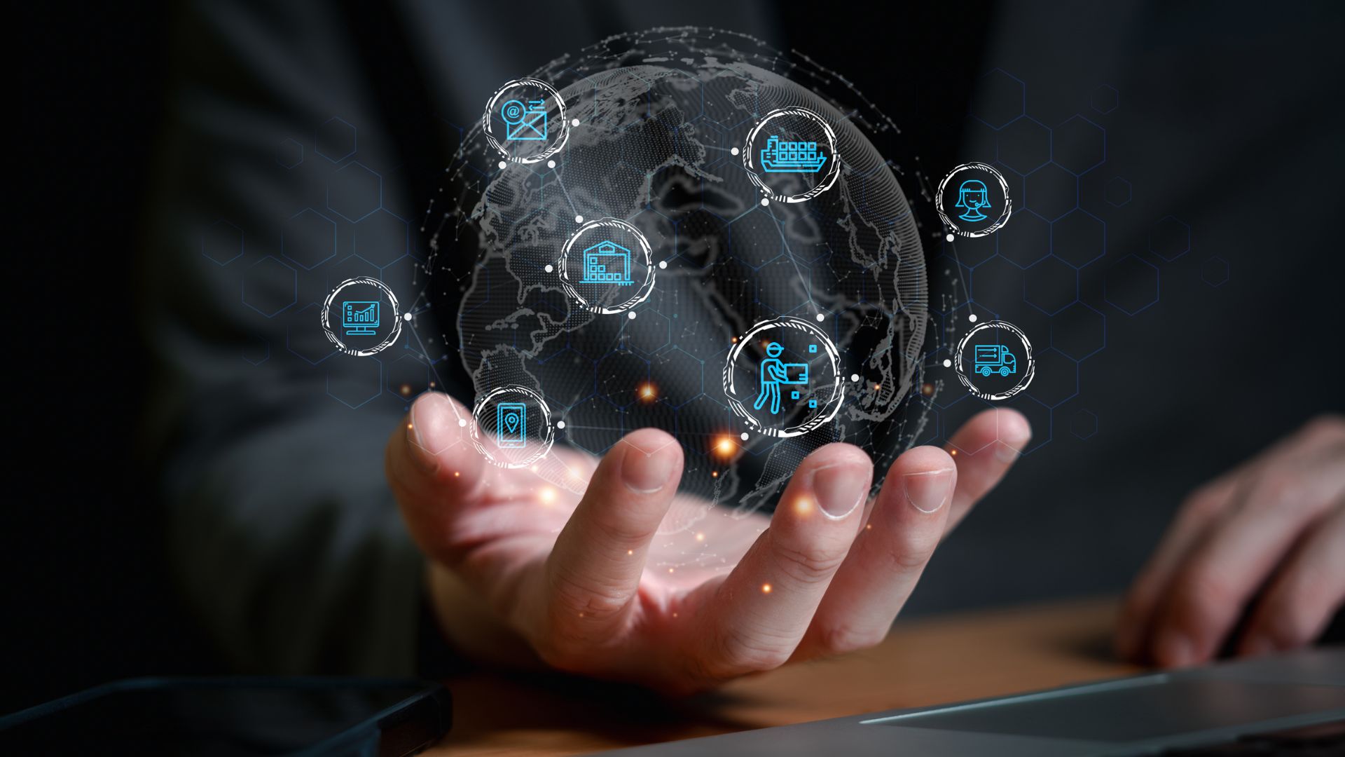 Outsourcing IT jako strategiczne wsparcie firmy – więcej niż tylko oszczędność kosztów